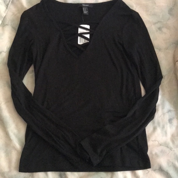 Forever 21 Tops - Black long sleeve shirt